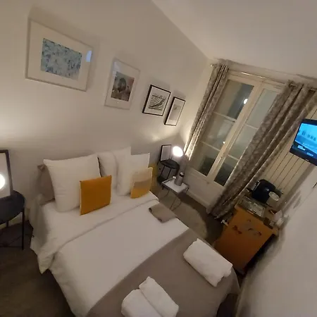 Апартаменты 1 Minute Gare Montparnasse , Center, Awsome Place, Close To Eiffel Tour And Louvre Meusm , Front Metro Париж
