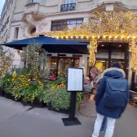 1 Minute Gare Montparnasse , Center, Awsome Place, Close To Eiffel Tour And Louvre Meusm , Front Metro Апартаменты