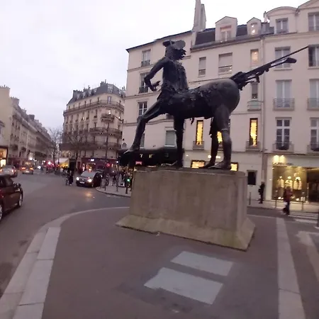 1 Minute Gare Montparnasse , Center, Awsome Place, Close To Eiffel Tour And Louvre Meusm , Front Metro Апартаменты